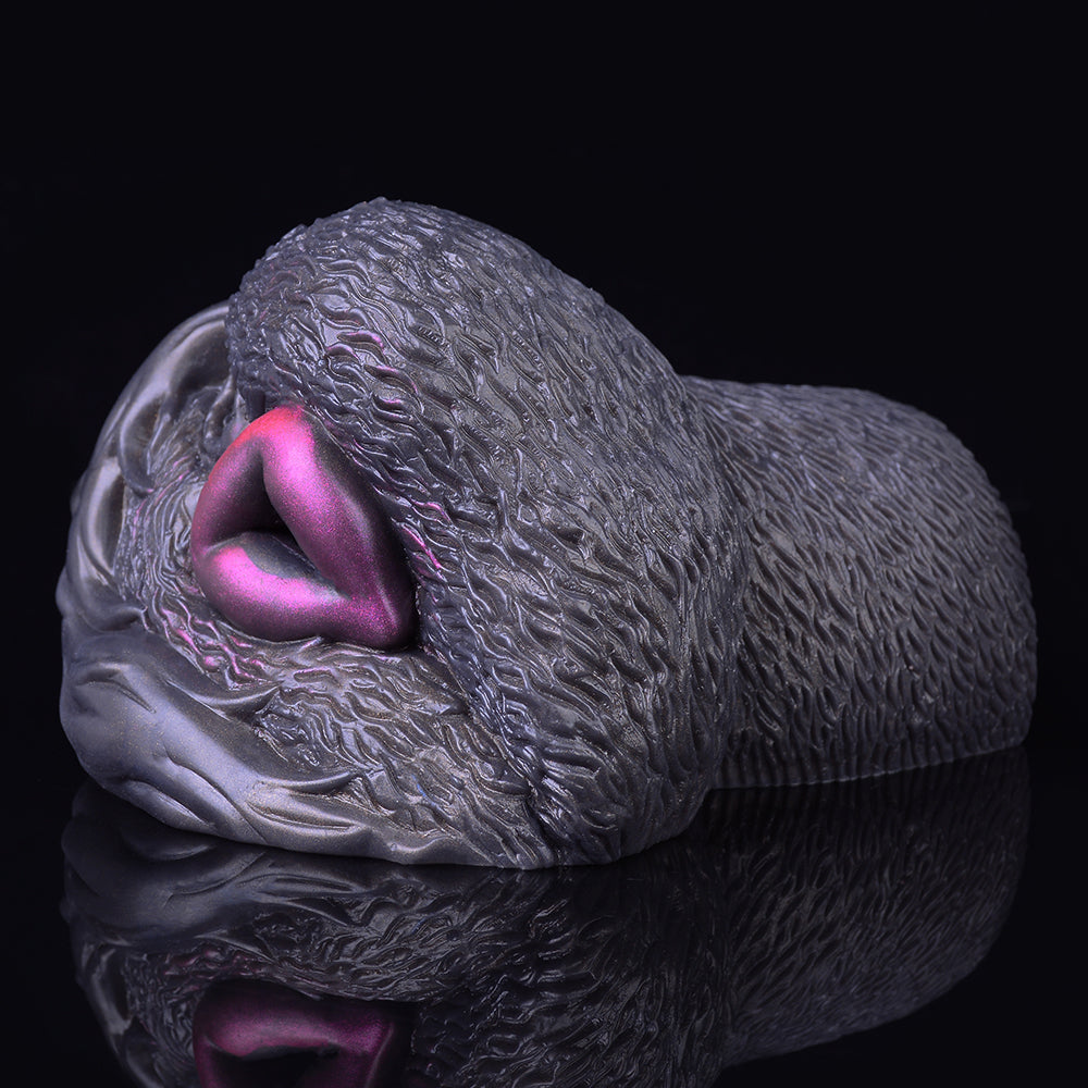 Wild Howl - Dual-Hole Animalistic Vibrating Masturbator