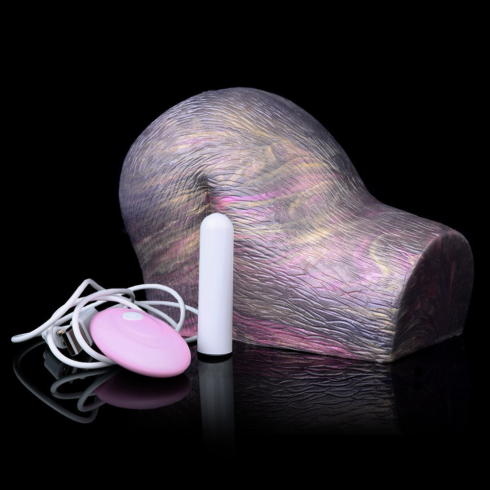 Beast's Embrace - Dual-Hole Animal Masturbator with Vibrator