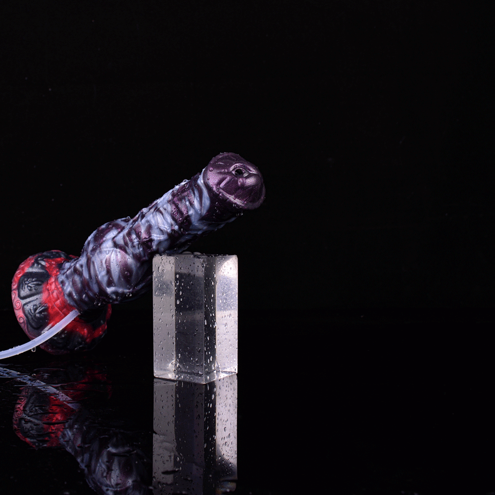 Emma – Knotted Squirting Dildo with Wolf Fantasy Flair