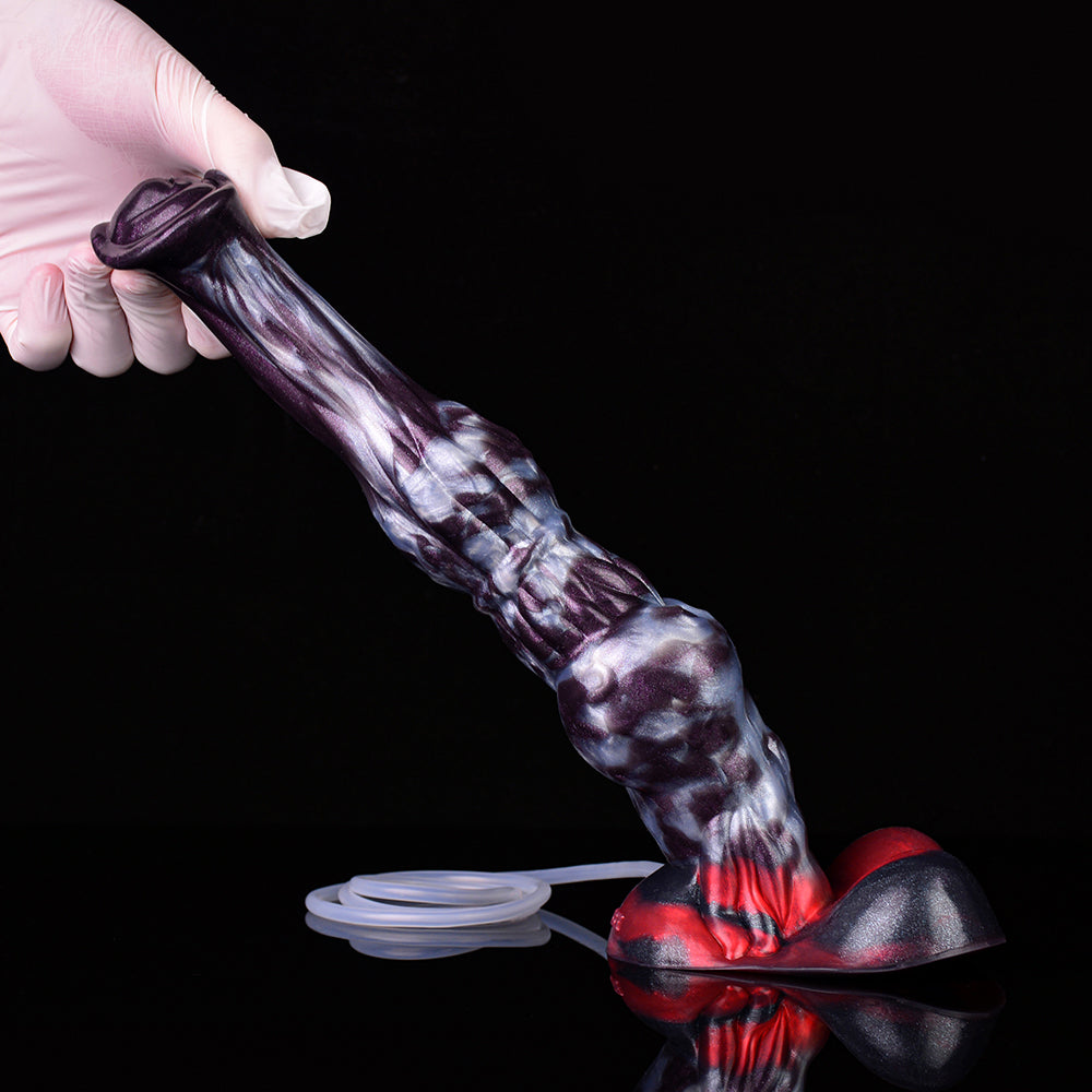 Waller – Squirting Horse Cock Dildo with Massive Knot