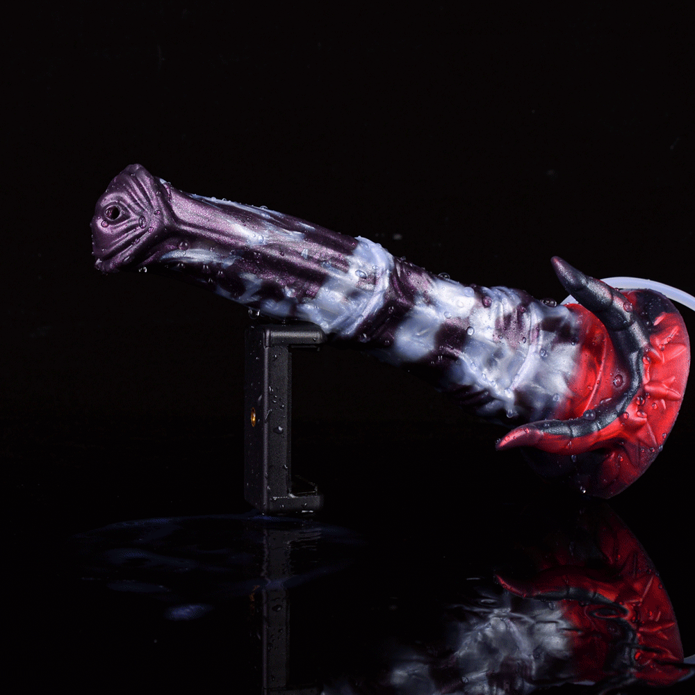 Vicky the Infernal – Huge Squirting Dildo Fantasy Beast