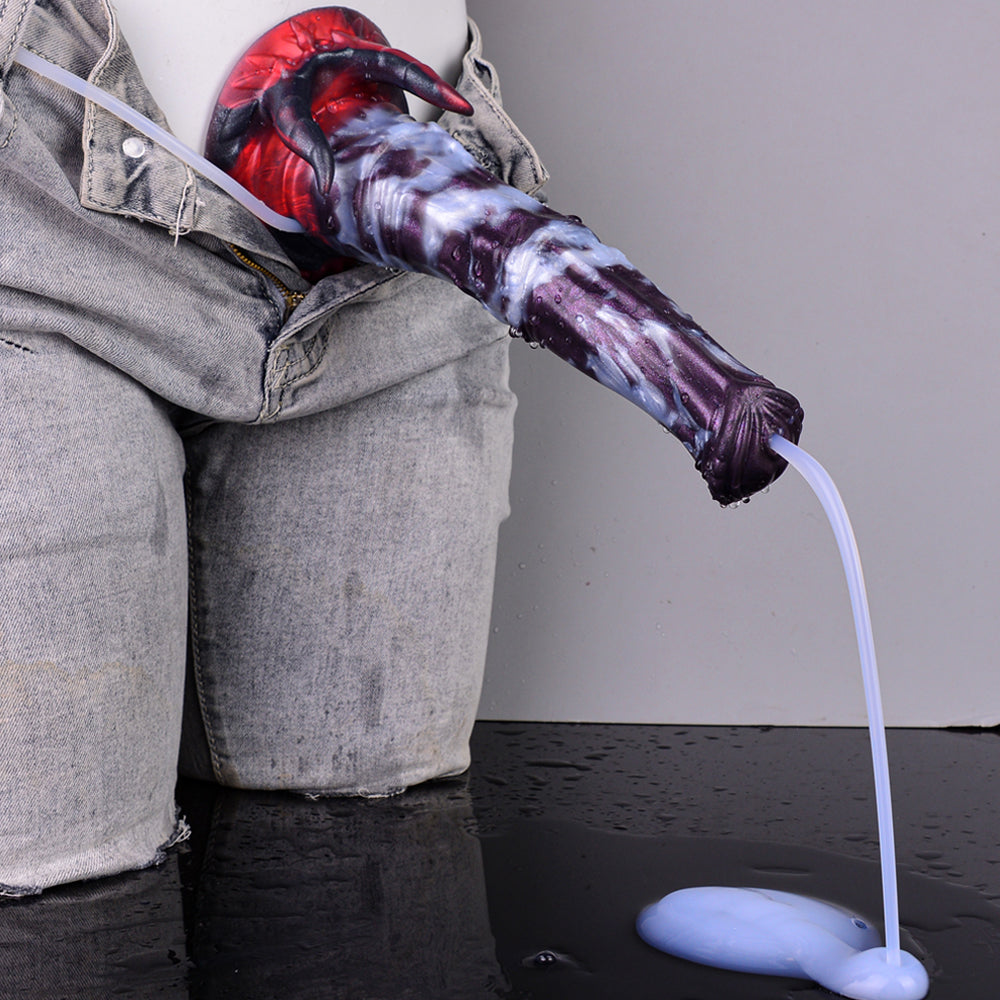 Vicky the Infernal – Huge Squirting Dildo Fantasy Beast