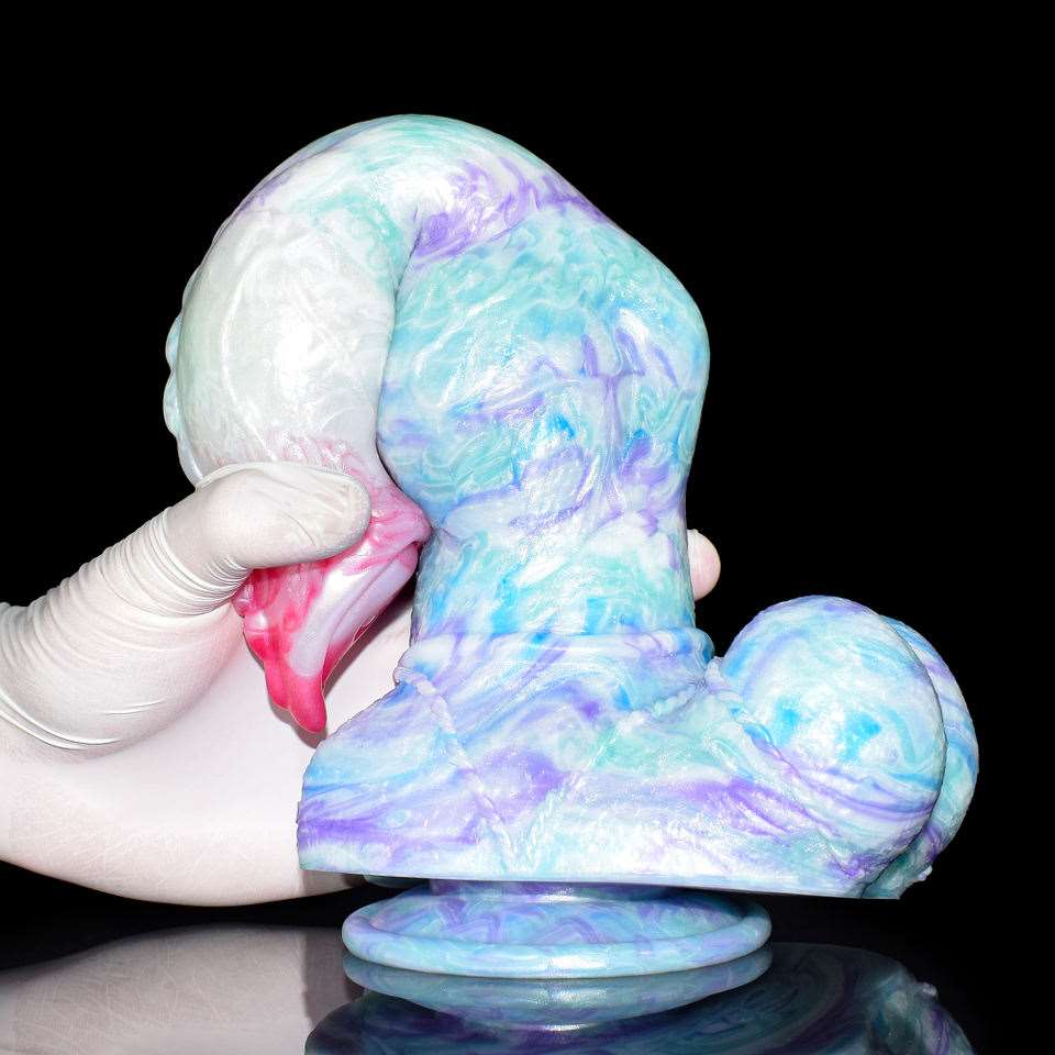Garuda - Giant Minotaur Dildo with Huge Knot