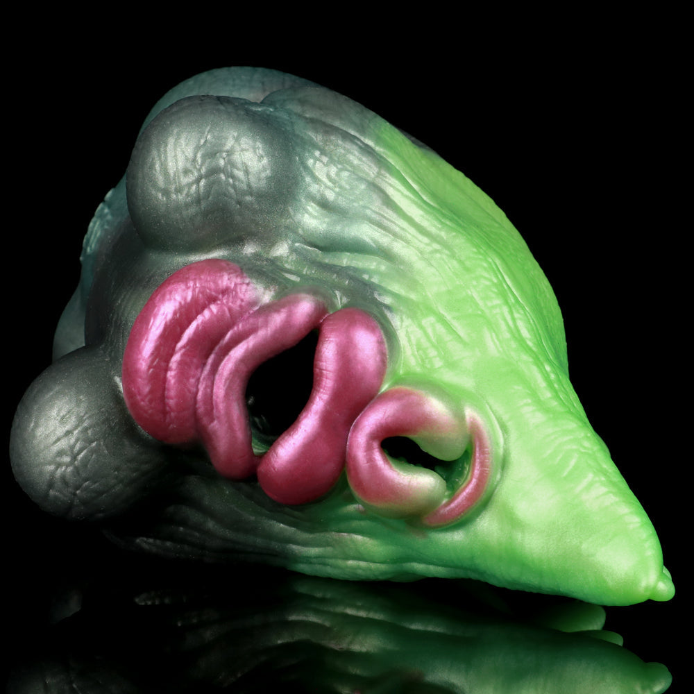 Green Dragon Fleshlight – GIANT Fantasy Masturbator