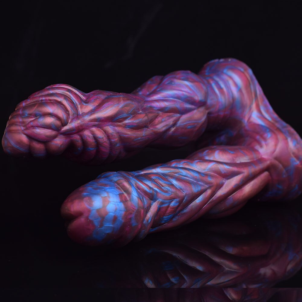 Lydian - Double Penetration Ribbed Alien Butt Plug